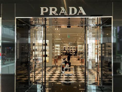 prada store arizona